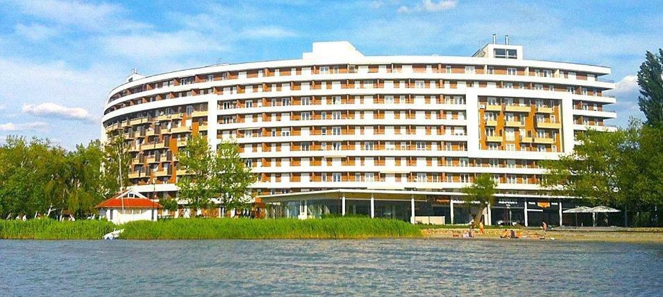 'Good Feelings' Apart otel Siofok Dış mekan fotoğraf